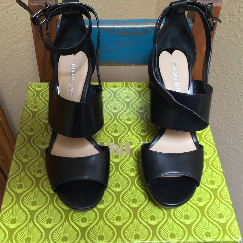 Gianni Bini Aleah